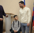 Сегодня глава Кольского округа Александр Павлович Лихолат и председатель окружного Совета депутатов Павел Александрович Еремин вручили молодым семьям свидетельства на улучшение жилищных условий. - Кольский район
